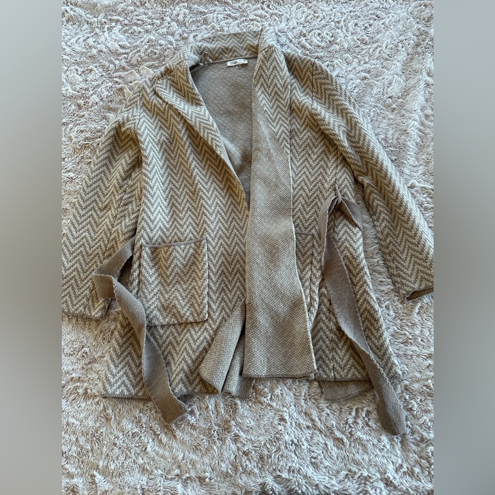 Women’s Large Rielle Sweater Cardigan Cream and Gray, worn once